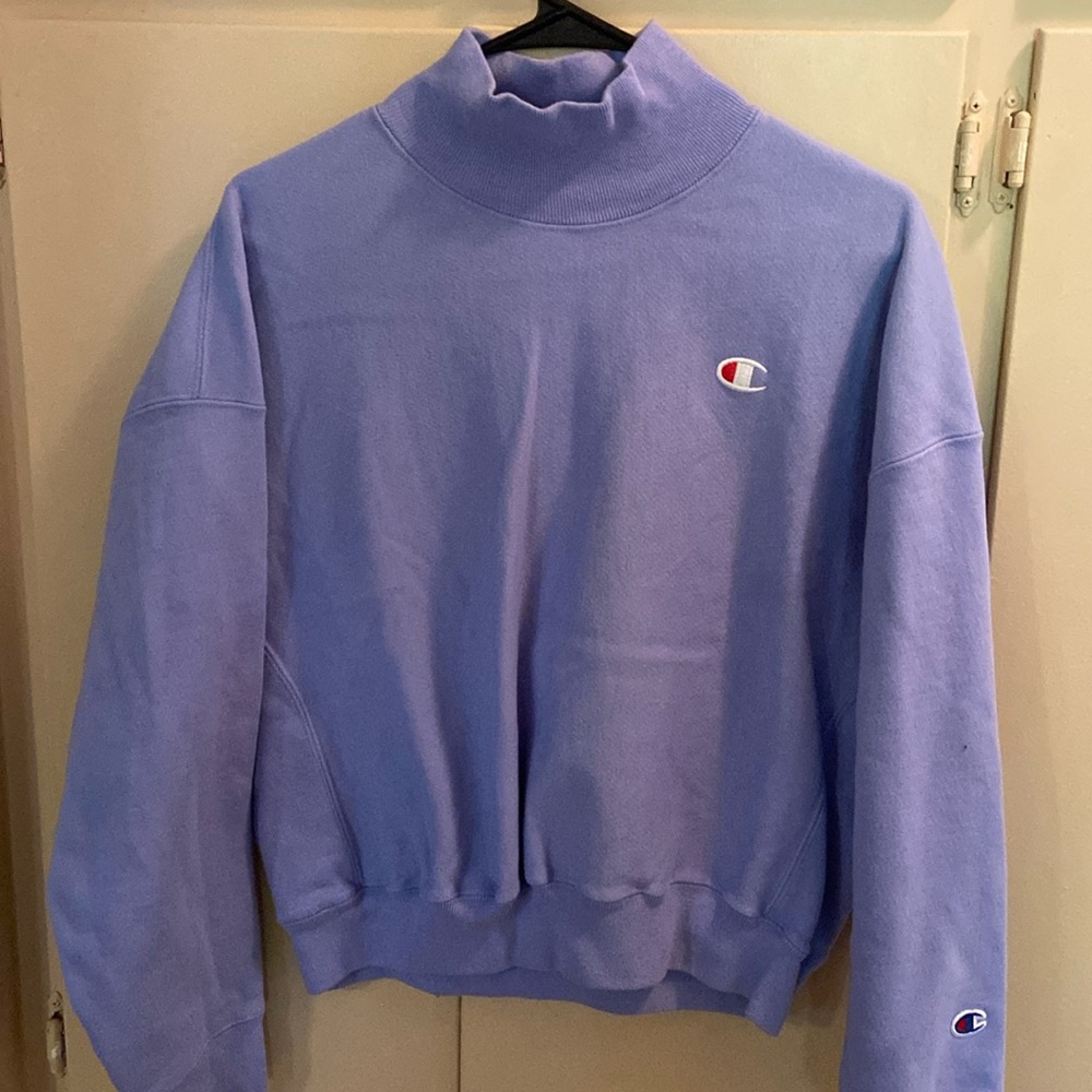 Champion crewneck women’s small